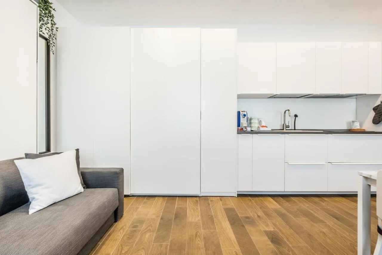 City Life House-Blue San Siro & Duomo Apartment Milan 0*,