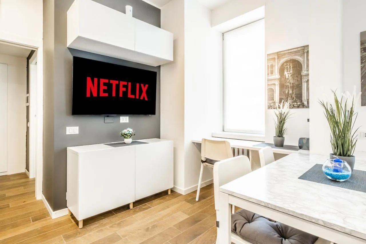 City Life House-Blue San Siro & Duomo Apartment Milan Italy
